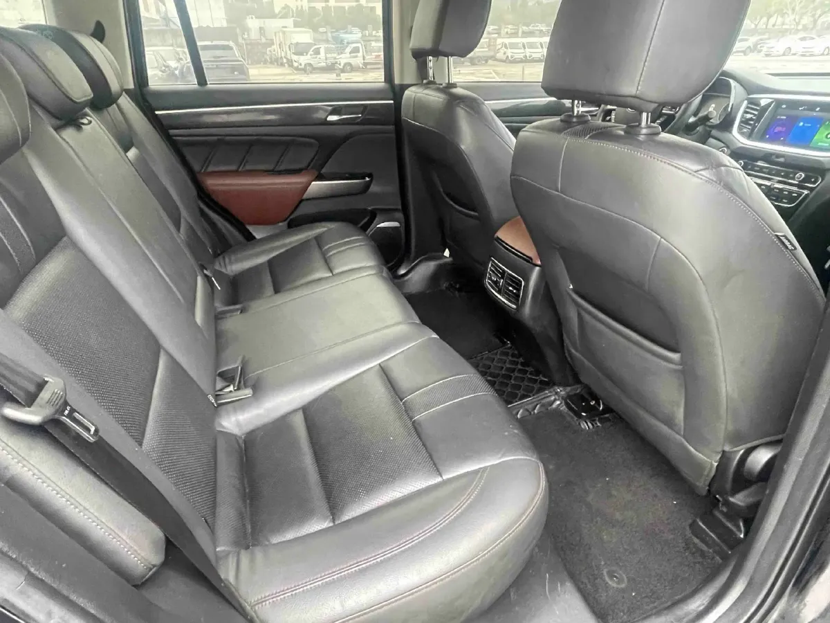 2017 GAC Trumpchi GS7 1.8T 188HP L4 6AT,autocango,china used car exporter,china ev exporter,chinese used car exporter,chinese used ev exporter