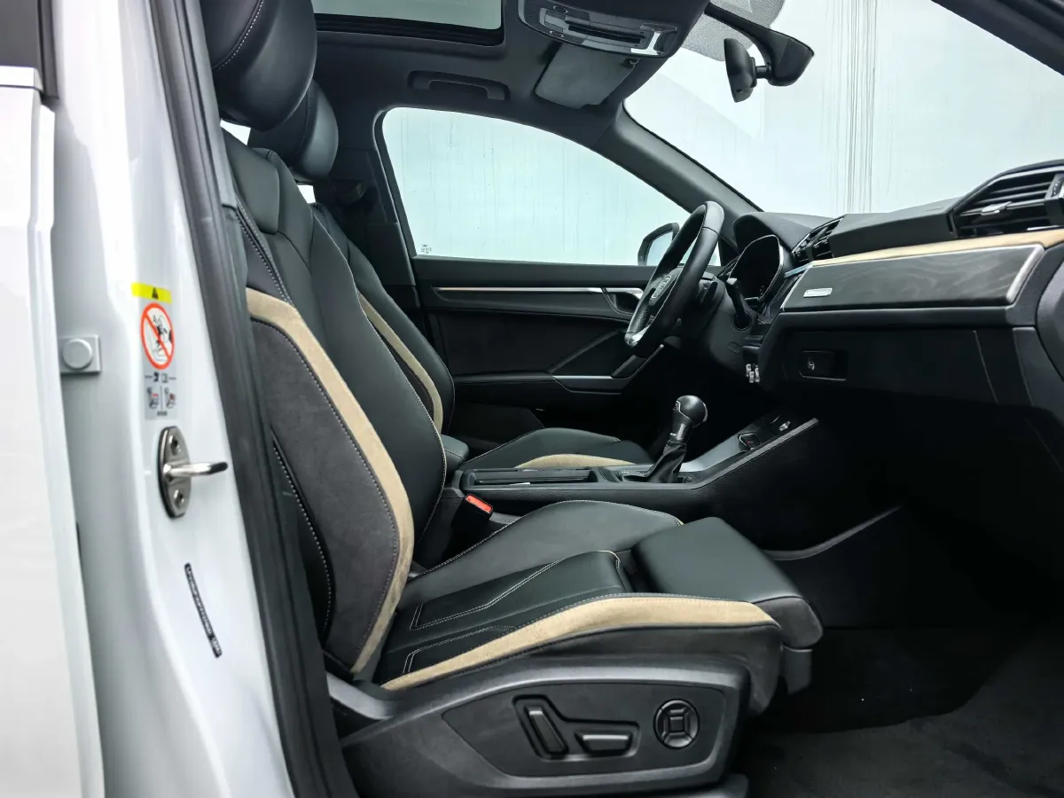 2023 Audi Q3 1.4T 150HP L4 7DCT,autocango,china used car exporter,china ev exporter,chinese used car exporter,chinese used ev exporter