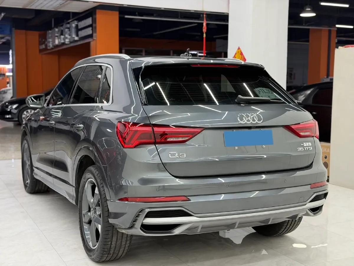2021 Audi Q3 1.4T 150HP L4 7DCT,autocango,china used car exporter,china ev exporter,chinese used car exporter,chinese used ev exporter
