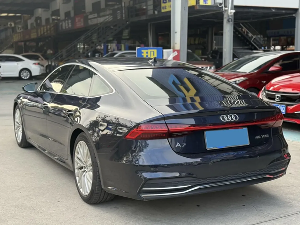 2020 Audi A7 2.0T 245HP L4 7DCT,autocango,china used car exporter,china ev exporter,chinese used car exporter,chinese used ev exporter