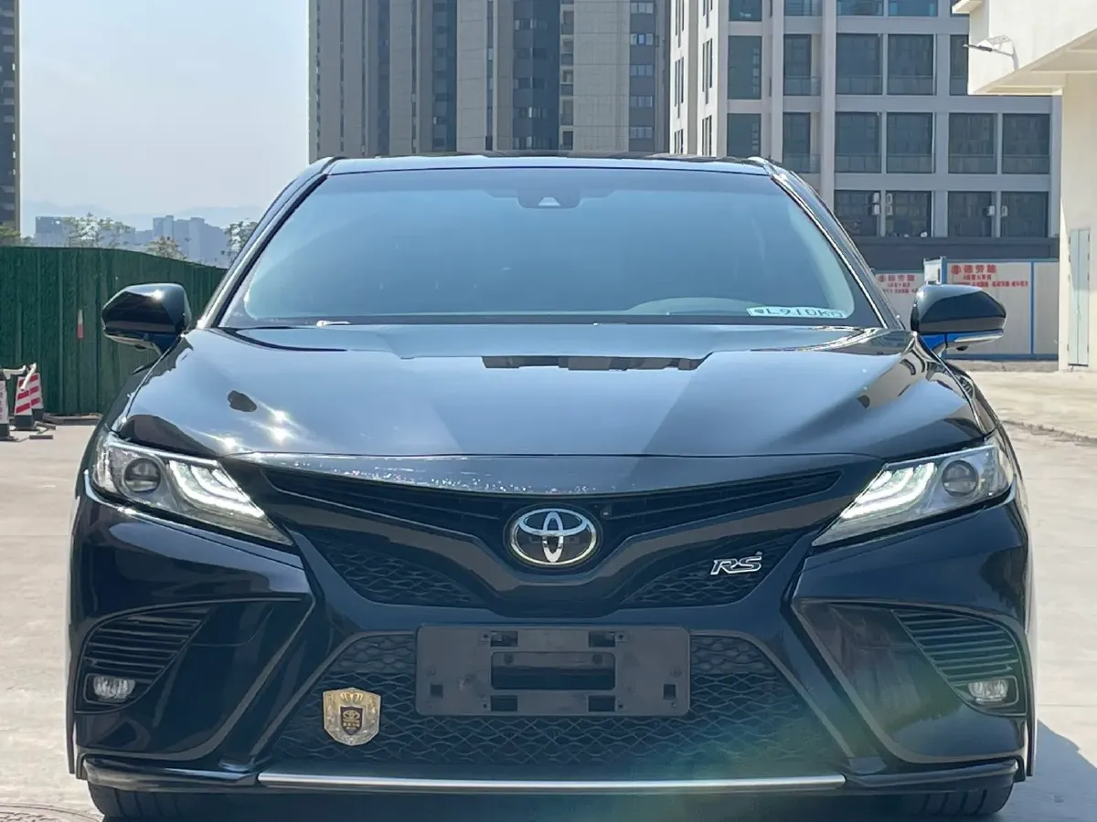 2018 Toyota Camry 2.0L 169HP L4 6AT,autocango,china used car exporter,china ev exporter,chinese used car exporter,chinese used ev exporter