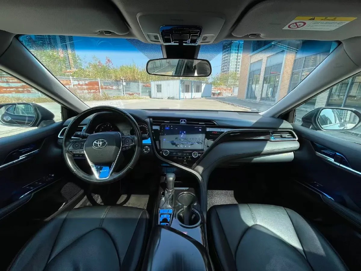 2018 Toyota Camry 2.0L 169HP L4 6AT,autocango,china used car exporter,china ev exporter,chinese used car exporter,chinese used ev exporter