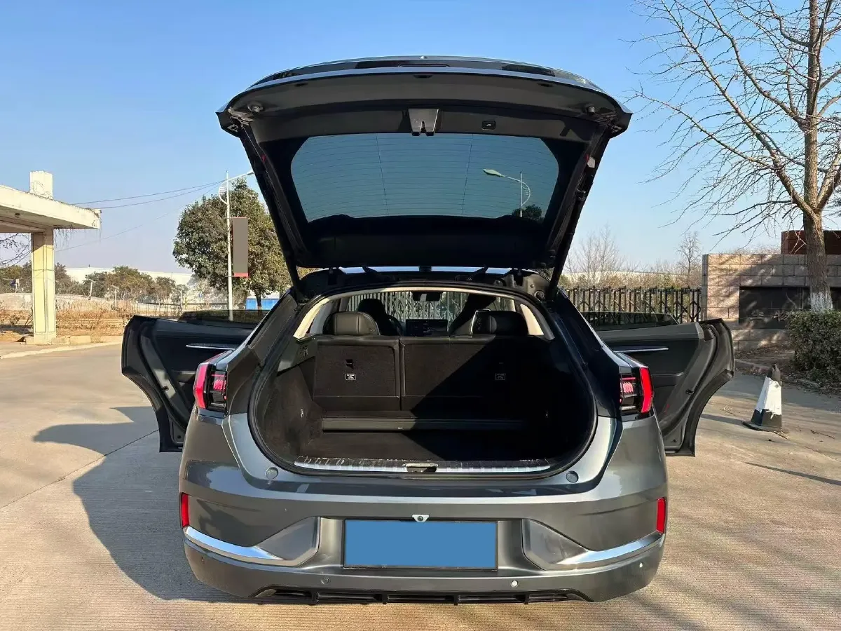 2022 Zeekr 001 BEV 86KWH,autocango,china used car exporter,china ev exporter,chinese used car exporter,chinese used ev exporter