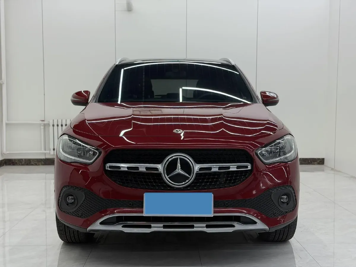 2020 Mercedes-Benz GLA Class 1.3T 136HP L4 7DCT,autocango,china used car exporter,china ev exporter,chinese used car exporter,chinese used ev exporter