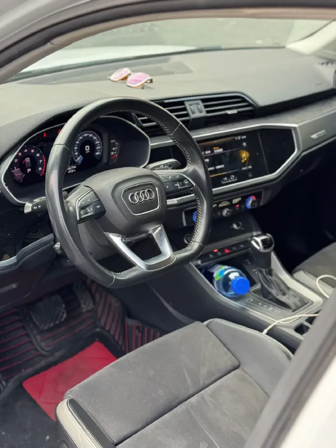 2021 Audi Q3 1.4T 150HP L4 7DCT,autocango,china used car exporter,china ev exporter,chinese used car exporter,chinese used ev exporter