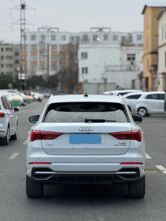 2021 Audi Q3 1.4T 150HP L4 7DCT,autocango,china used car exporter,china ev exporter,chinese used car exporter,chinese used ev exporter