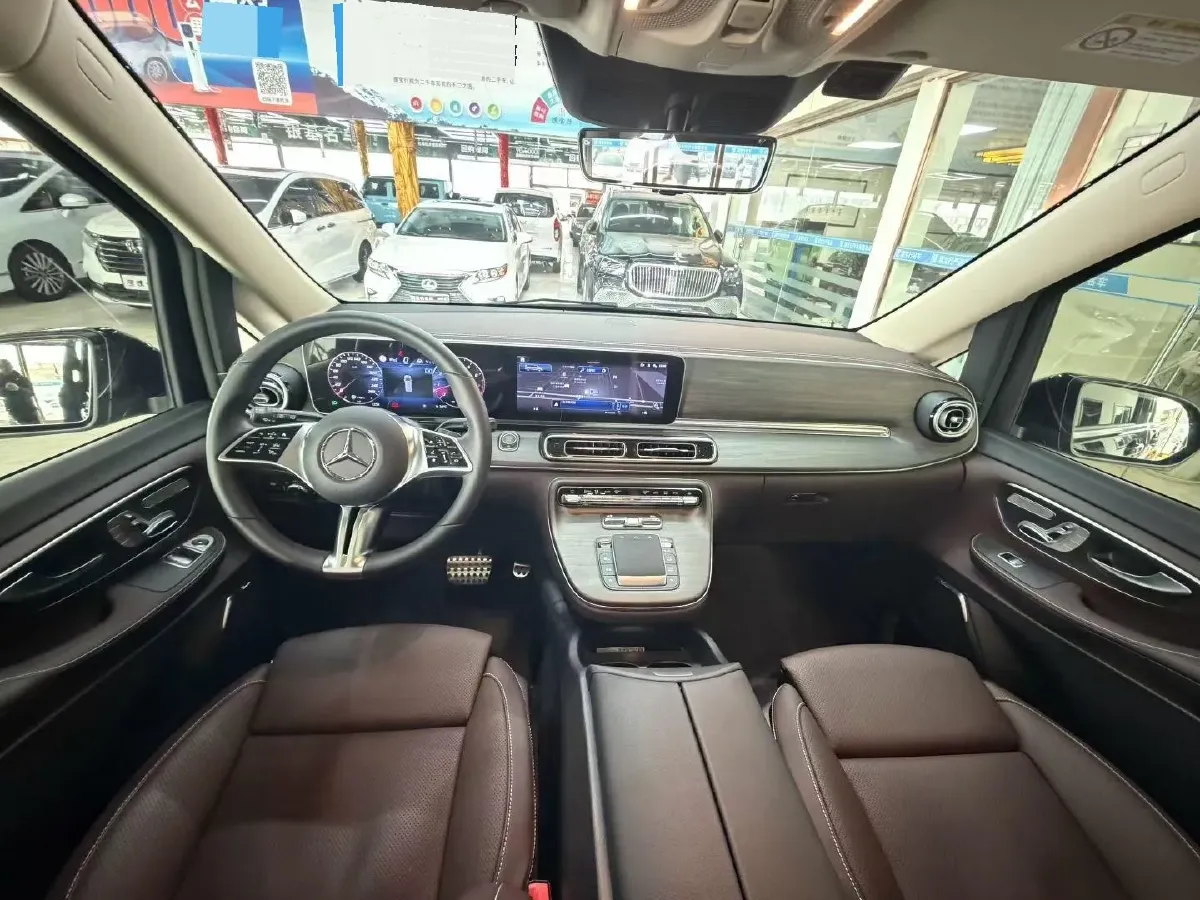 2024 Mercedes-Benz V Class 2.0T 231HP L4 9AT,autocango,china used car exporter,china ev exporter,chinese used car exporter,chinese used ev exporter