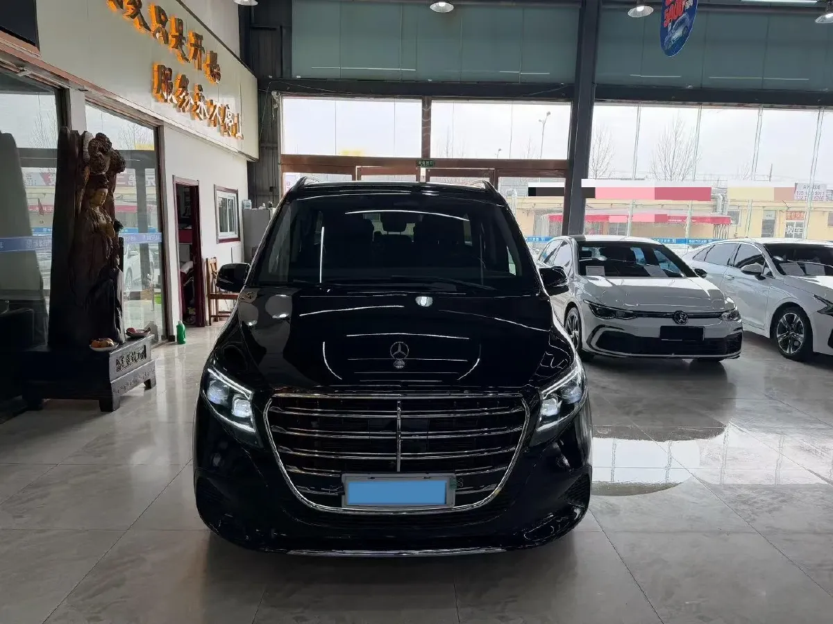 2024 Mercedes-Benz V Class 2.0T 231HP L4 9AT,autocango,china used car exporter,china ev exporter,chinese used car exporter,chinese used ev exporter