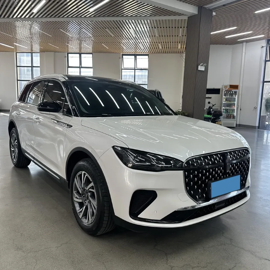 2024 Lincoln Corsair 2.0T 261HP L4 8AT,autocango,china used car exporter,china ev exporter,chinese used car exporter,chinese used ev exporter