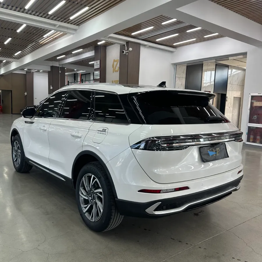 2024 Lincoln Corsair 2.0T 261HP L4 8AT,autocango,china used car exporter,china ev exporter,chinese used car exporter,chinese used ev exporter