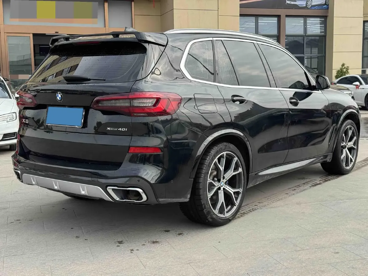 2021 BMW X5 3.0T 340HP L6 8AT,autocango,china used car exporter,china ev exporter,chinese used car exporter,chinese used ev exporter