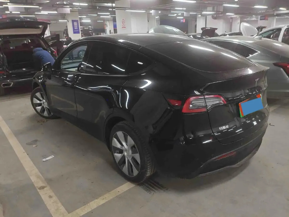 2022 Tesla Model Y BEV 60KWH,autocango,china used car exporter,china ev exporter,chinese used car exporter,chinese used ev exporter