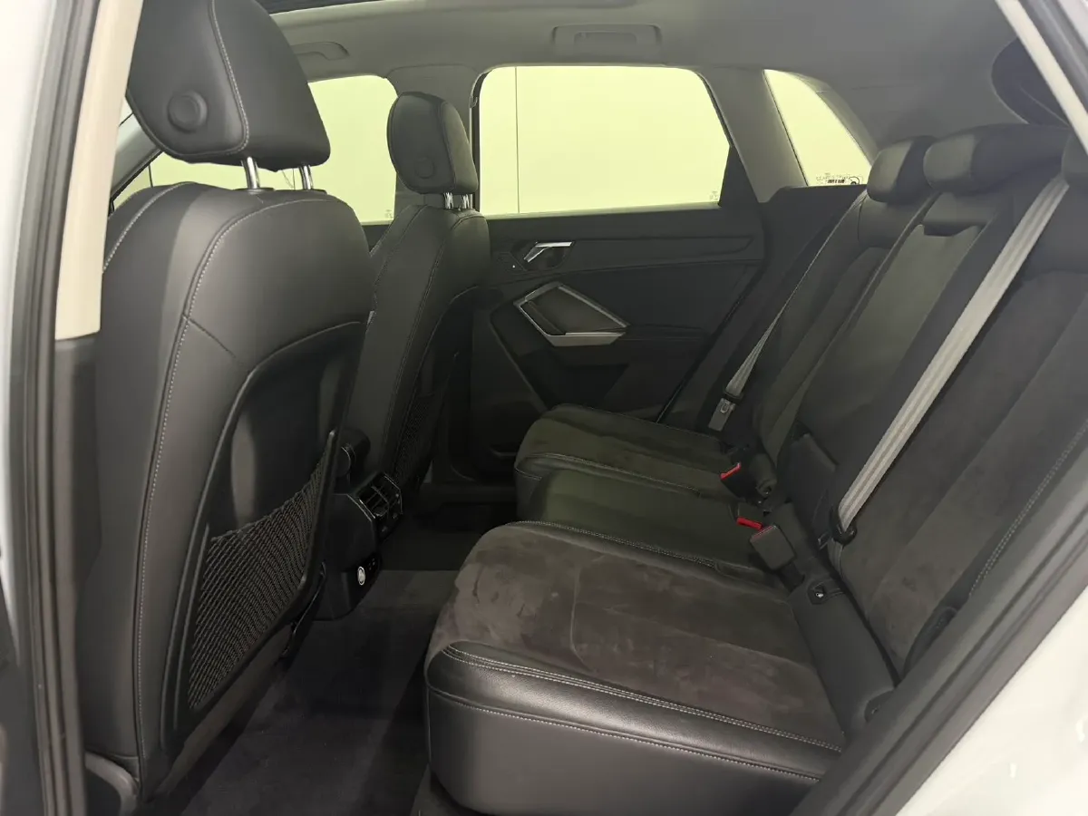 2021 Audi Q3 1.4T 150HP L4 7DCT,autocango,china used car exporter,china ev exporter,chinese used car exporter,chinese used ev exporter