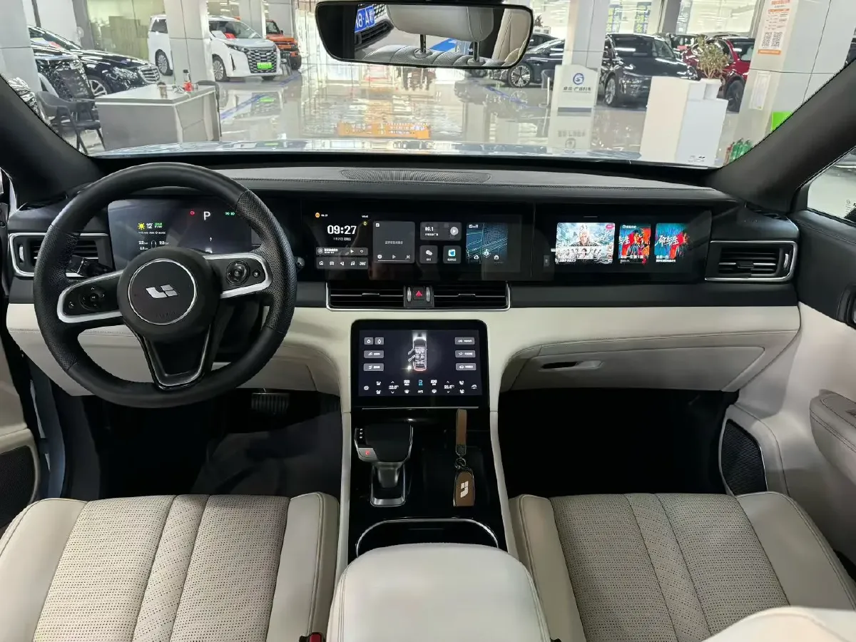 2021 Li ONE Range Extended 131HP REEV 40.5KWH,autocango,china used car exporter,china ev exporter,chinese used car exporter,chinese used ev exporter