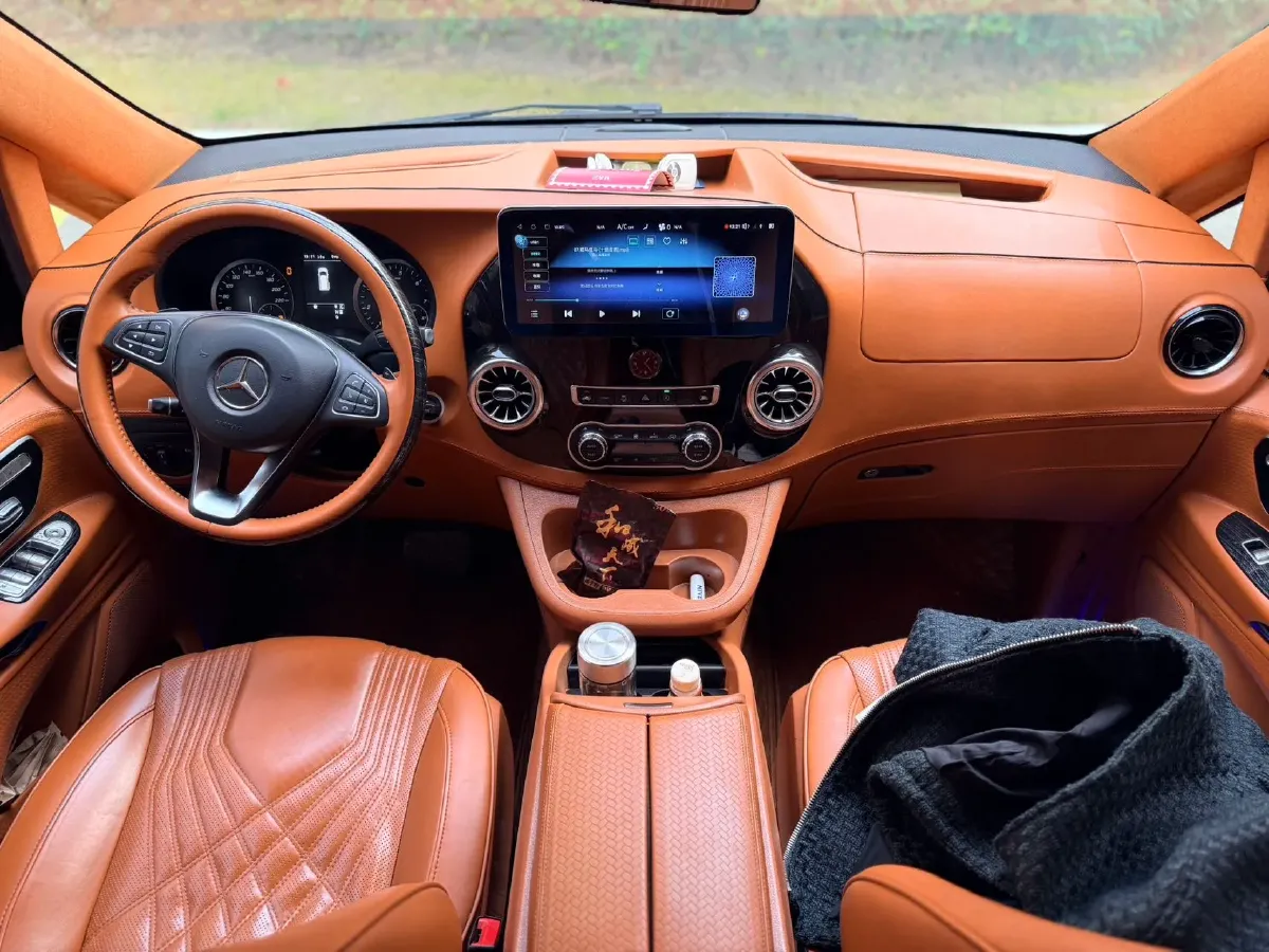 2021 Mercedes-Benz Vito 2.0T 211HP L4 9AT,autocango,china used car exporter,china ev exporter,chinese used car exporter,chinese used ev exporter