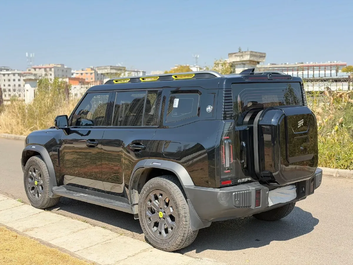 2024 Jetour ShanHai TravellerC-DM 1.5T 156HP L4 3DHT PHEV 43.24KWH,autocango,china used car exporter,china ev exporter,chinese used car exporter,chinese used ev exporter