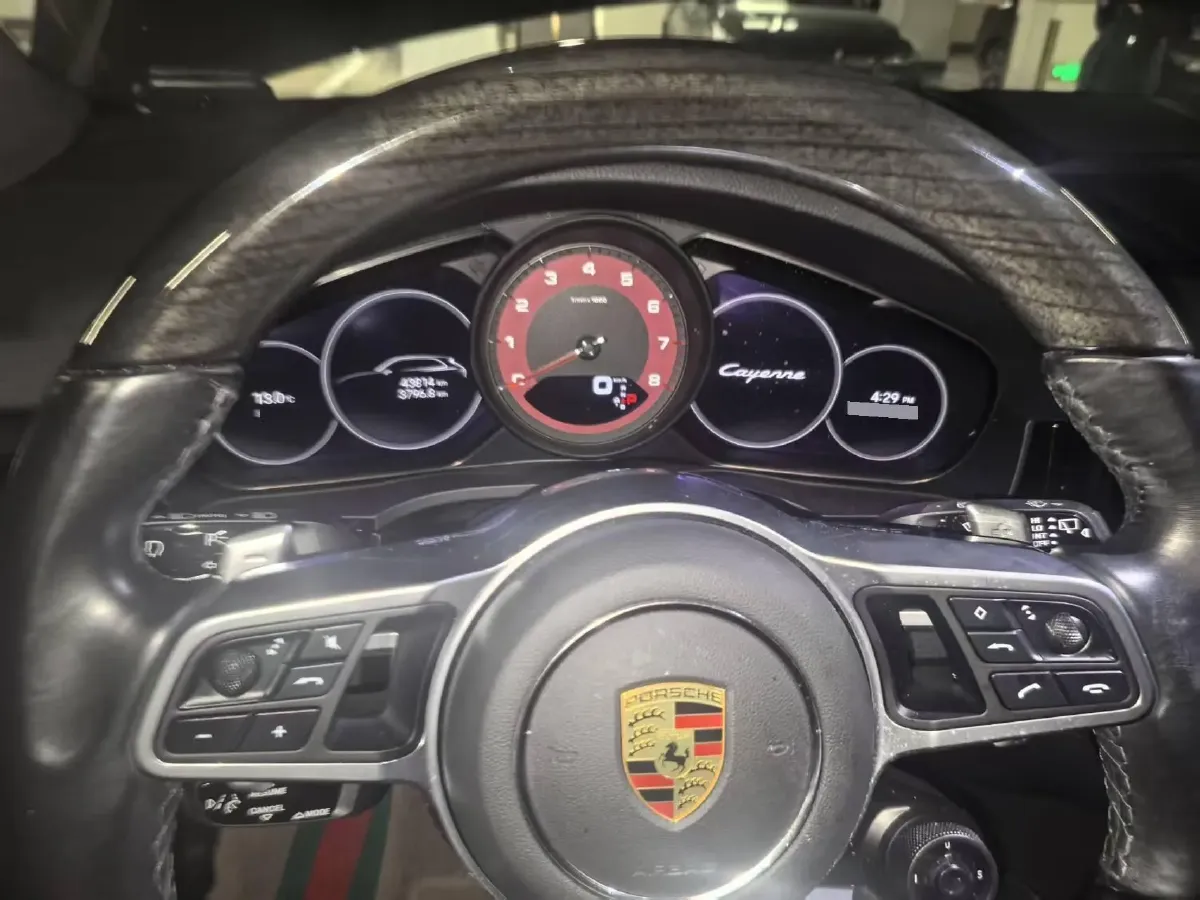 2022 Porsche Cayenne 3.0T 340HP V6 8AT,autocango,china used car exporter,china ev exporter,chinese used car exporter,chinese used ev exporter