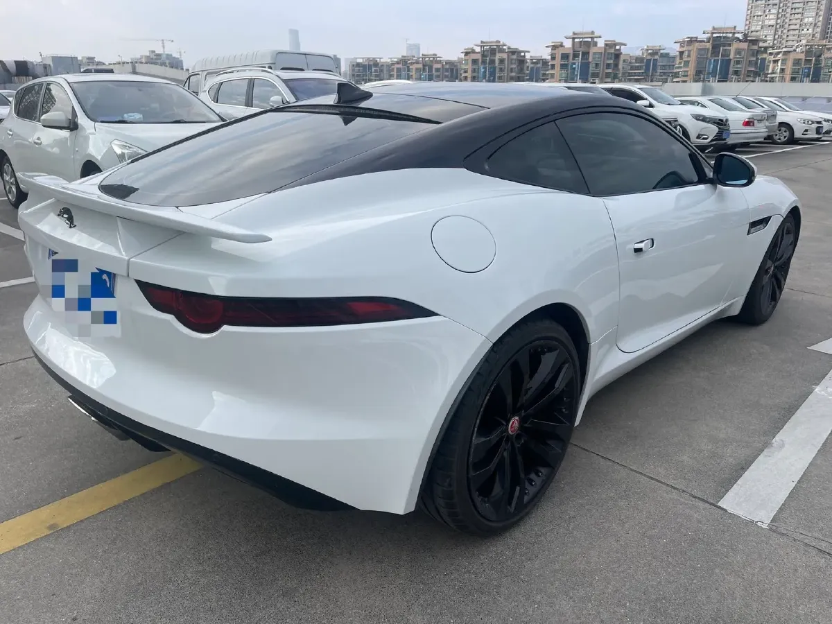 2019 Jaguar F-TYPE 2.0T 300HP L4 8AT,autocango,china used car exporter,china ev exporter,chinese used car exporter,chinese used ev exporter
