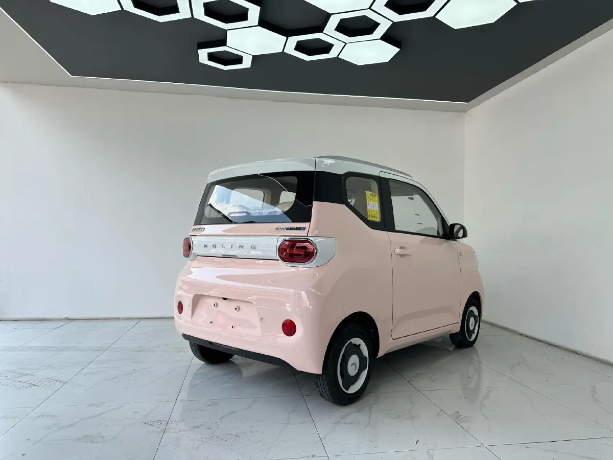 2024 WuLing HongGuang MINI EV BEV 13.4KWH,autocango,china used car exporter,china ev exporter,chinese used car exporter,chinese used ev exporter
