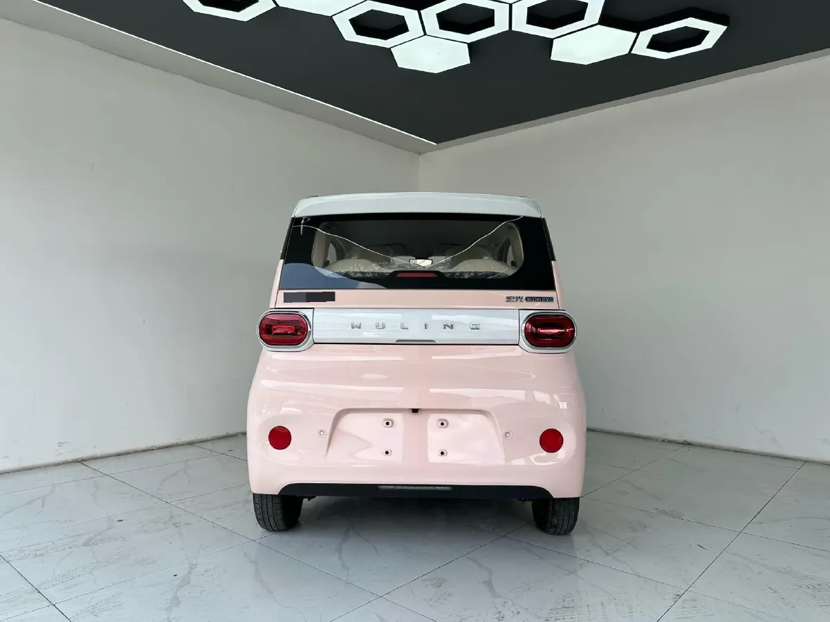 2024 WuLing HongGuang MINI EV BEV 13.4KWH,autocango,china used car exporter,china ev exporter,chinese used car exporter,chinese used ev exporter