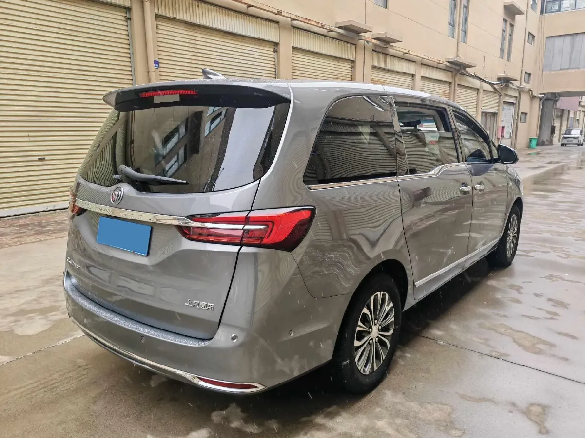 2021 Buick GL8 2.0T 237HP L4 9AT,autocango,china used car exporter,china ev exporter,chinese used car exporter,chinese used ev exporter