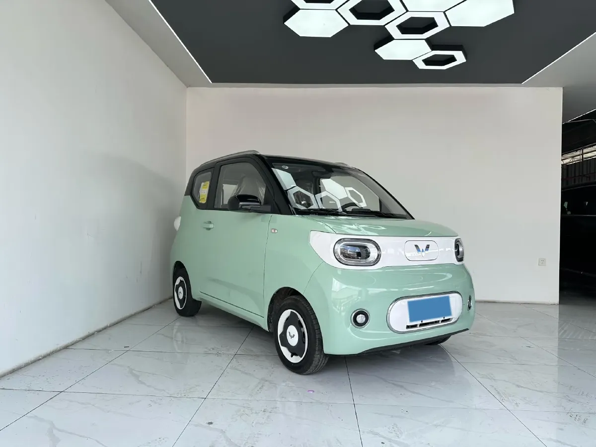 2024 WuLing HongGuang MINI EV BEV 13.4KWH,autocango,china used car exporter,china ev exporter,chinese used car exporter,chinese used ev exporter