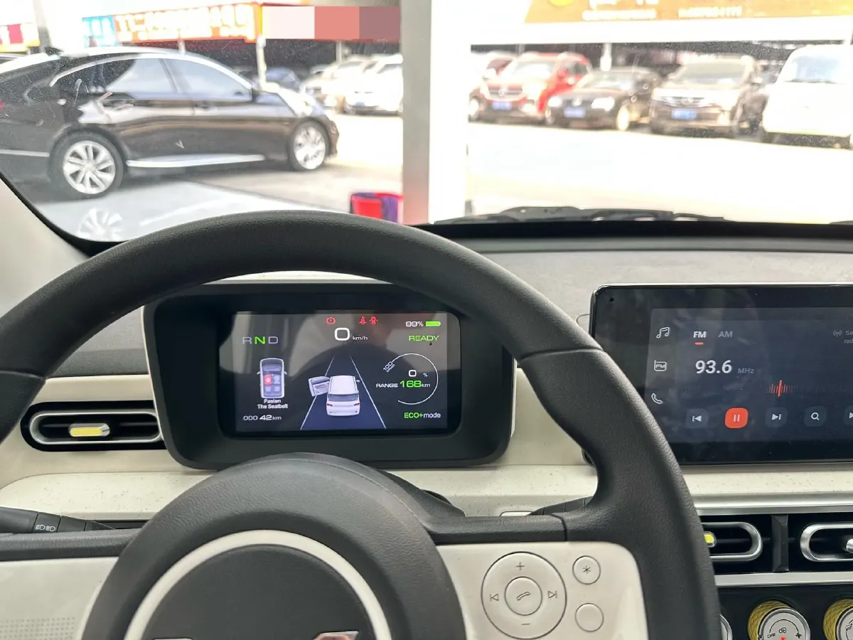 2024 WuLing HongGuang MINI EV BEV 13.4KWH,autocango,china used car exporter,china ev exporter,chinese used car exporter,chinese used ev exporter