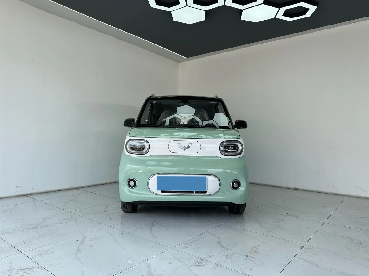 2024 WuLing HongGuang MINI EV BEV 13.4KWH,autocango,china used car exporter,china ev exporter,chinese used car exporter,chinese used ev exporter