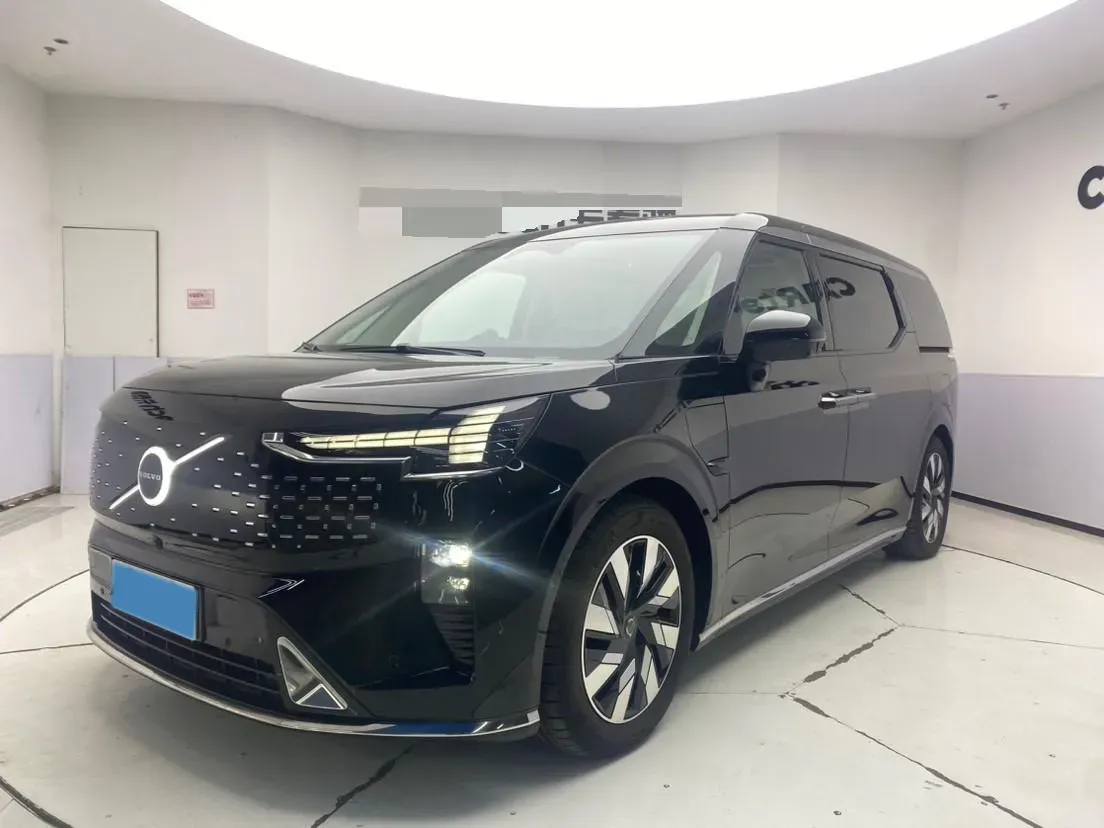 2025 Volvo EM90 BEV 116KWH,autocango,china used car exporter,china ev exporter,chinese used car exporter,chinese used ev exporter