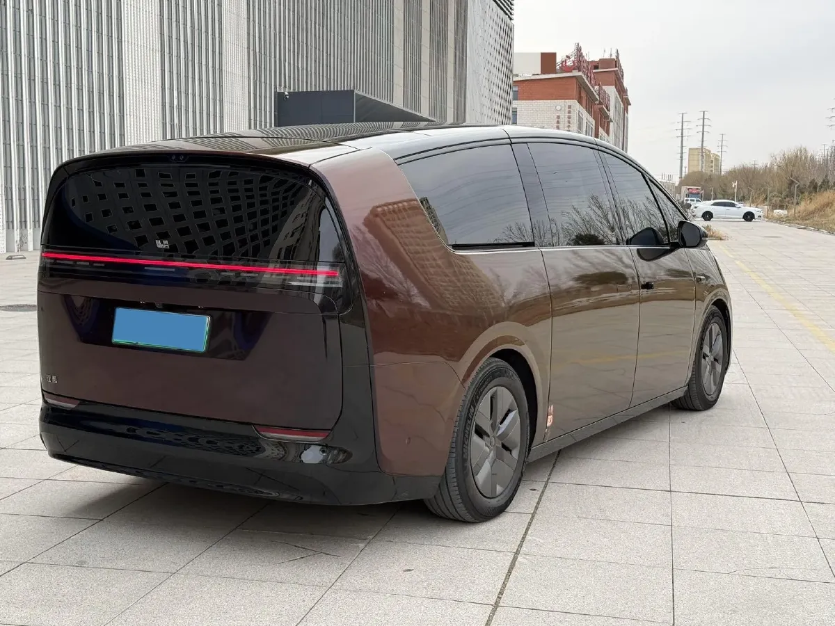 2024 Li MEGA BEV 102.7KWH,autocango,china used car exporter,china ev exporter,chinese used car exporter,chinese used ev exporter