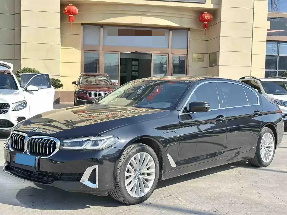 2021 BMW 5 Series 2.0T 184HP L4 8AT PHEV 17.7KWH,autocango,china used car exporter,china ev exporter,chinese used car exporter,chinese used ev exporter