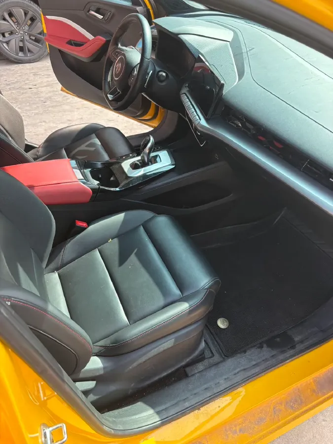 2021 MG 5 1.5T 173HP L4 7DCT,autocango,china used car exporter,china ev exporter,chinese used car exporter,chinese used ev exporter