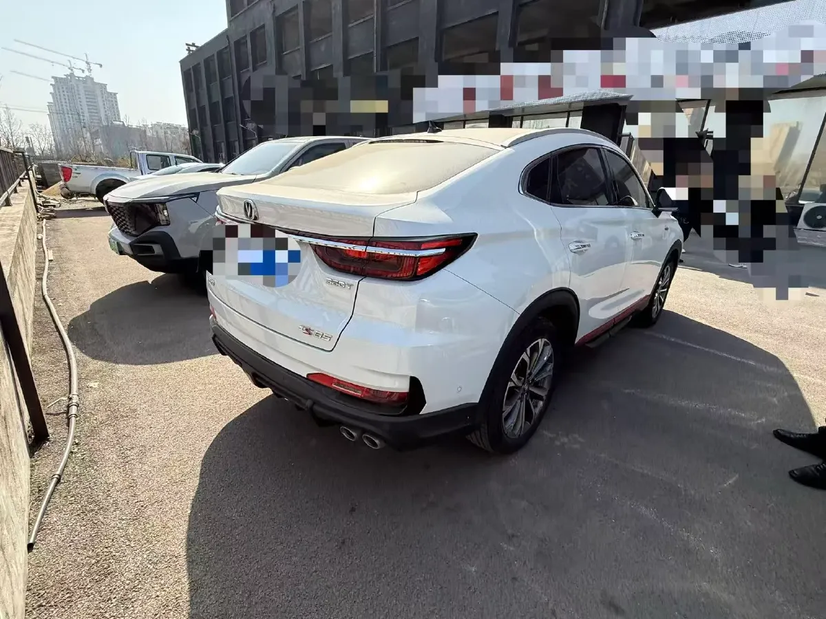 2021 ChangAn CS85 Coupe 2.0T 233HP L4 8AT,autocango,china used car exporter,china ev exporter,chinese used car exporter,chinese used ev exporter
