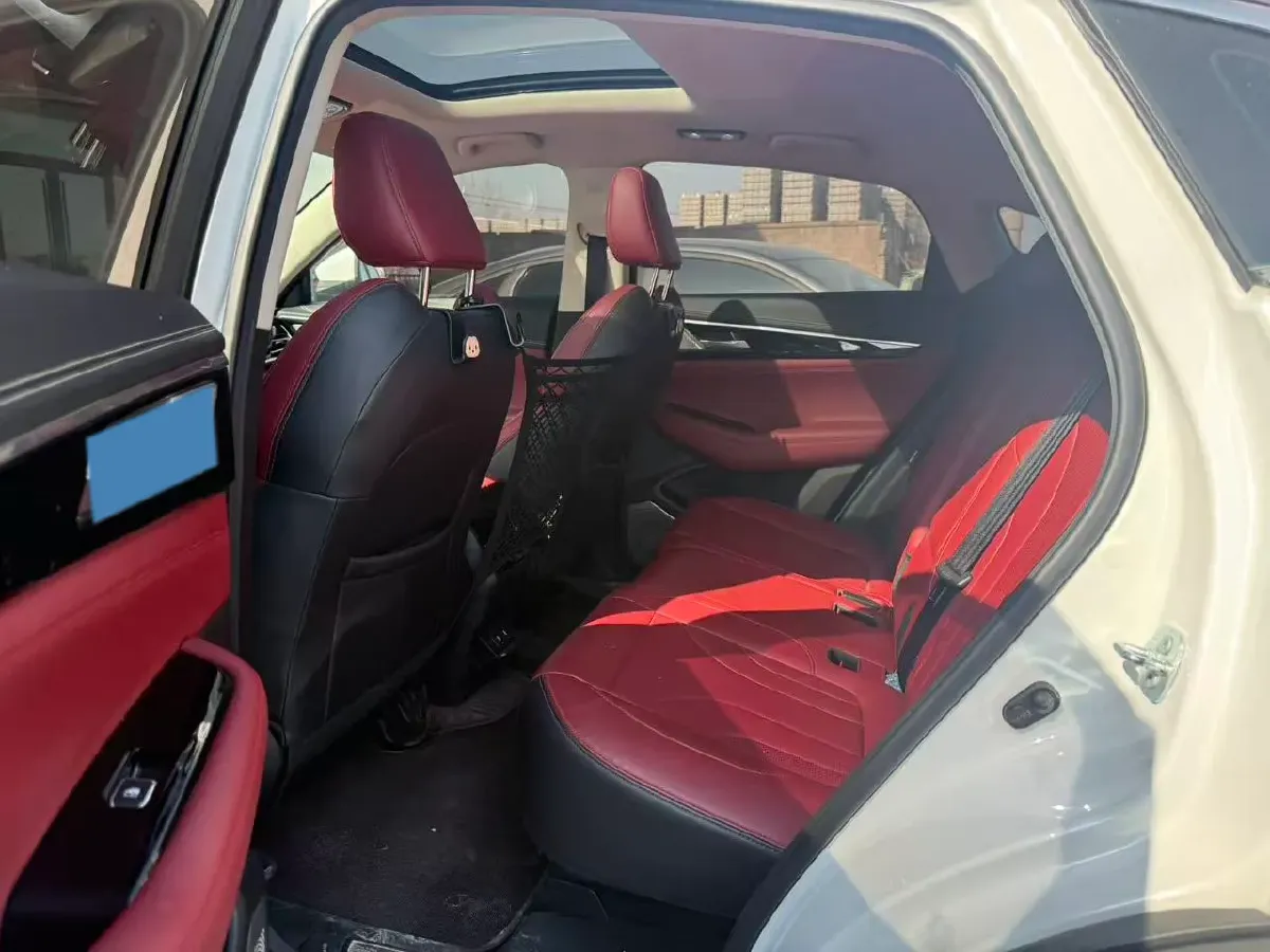 2021 ChangAn CS85 Coupe 2.0T 233HP L4 8AT,autocango,china used car exporter,china ev exporter,chinese used car exporter,chinese used ev exporter