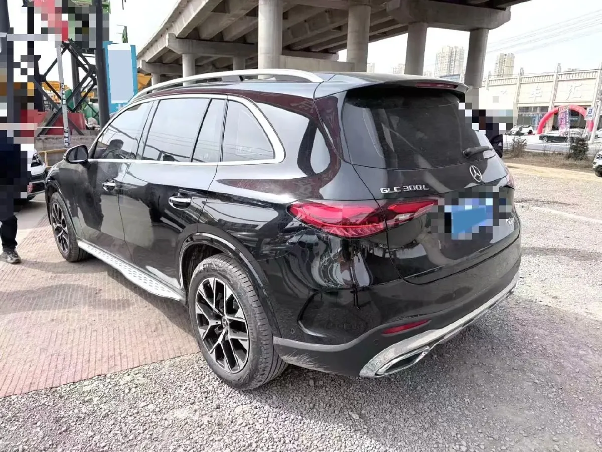 2024 Mercedes-Benz GLC Class 2.0T 204HP L4 9AT,autocango,china used car exporter,china ev exporter,chinese used car exporter,chinese used ev exporter