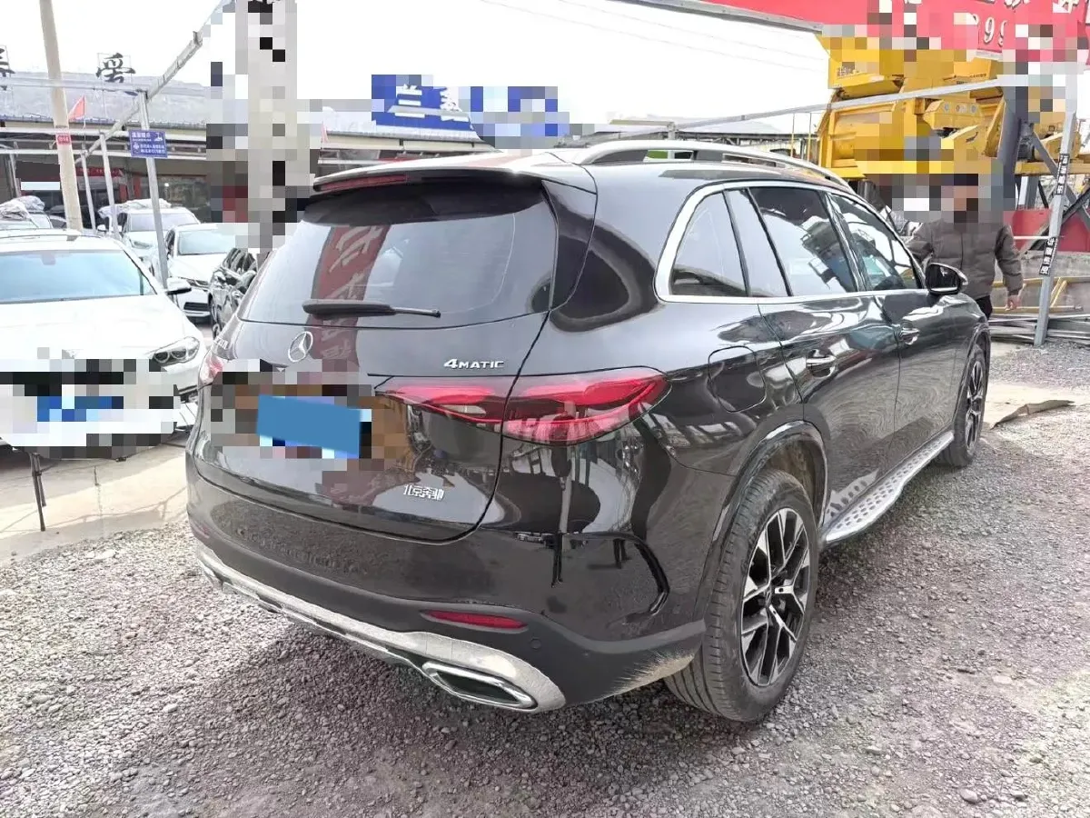 2024 Mercedes-Benz GLC Class 2.0T 204HP L4 9AT,autocango,china used car exporter,china ev exporter,chinese used car exporter,chinese used ev exporter