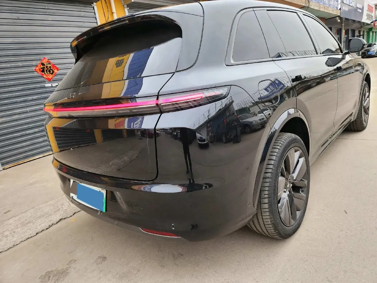 2023 Li L7 Range Extended 154HP REEV 40.9KWH,autocango,china used car exporter,china ev exporter,chinese used car exporter,chinese used ev exporter