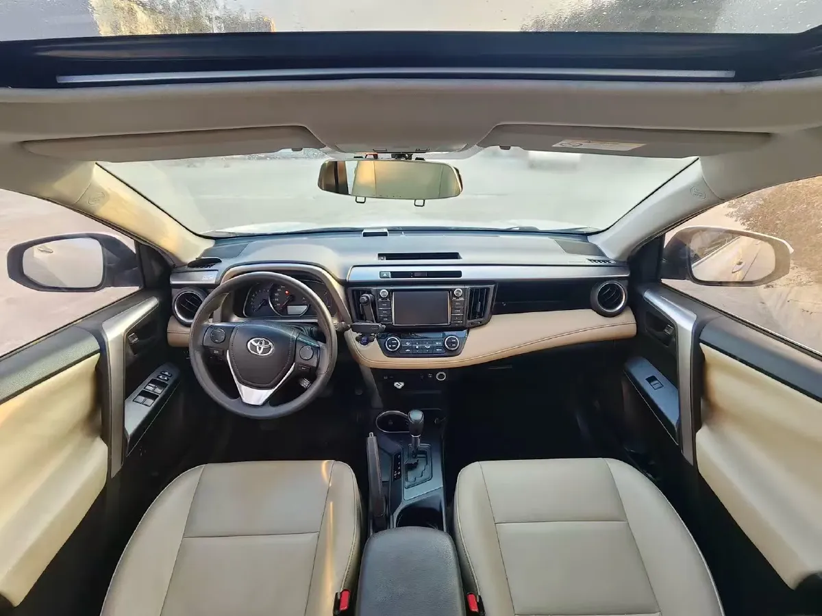 2019 Toyota RAV4 2.0L 151HP L4 CVT,autocango,china used car exporter,china ev exporter,chinese used car exporter,chinese used ev exporter