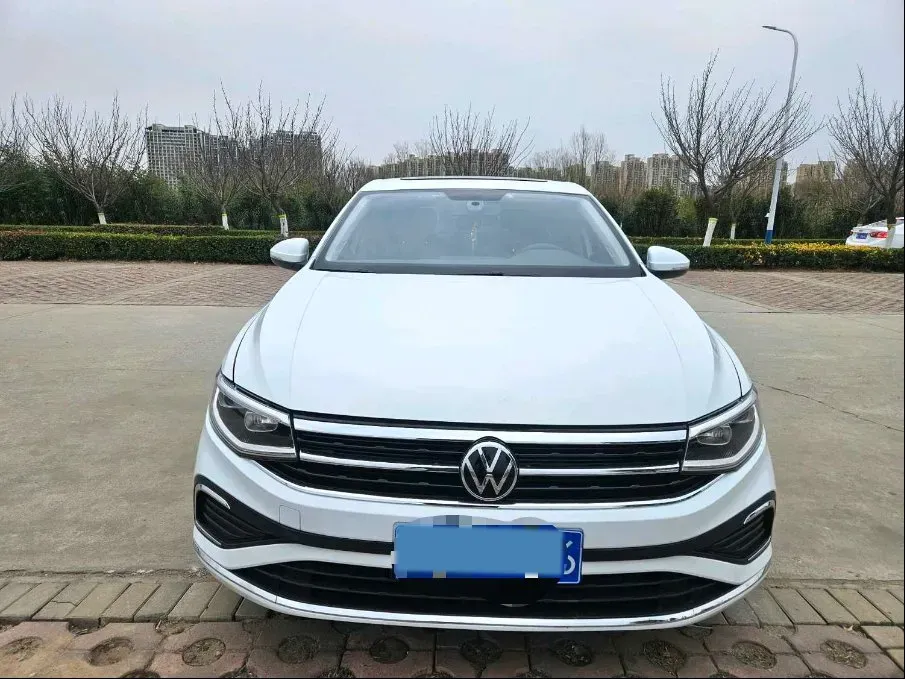 2025 Volkswagen Bora 1.2T 116HP L4 7DCT,autocango,china used car exporter,china ev exporter,chinese used car exporter,chinese used ev exporter