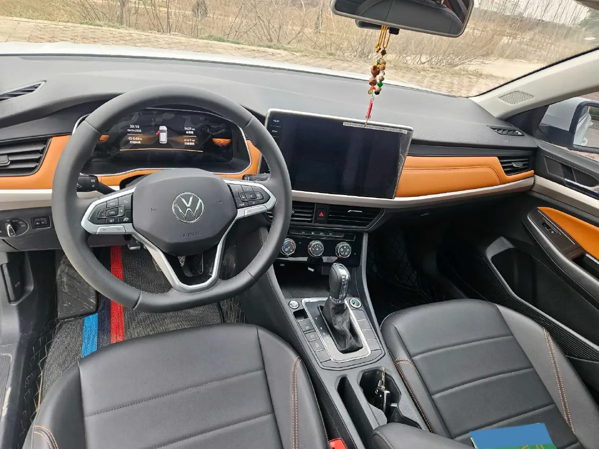 2025 Volkswagen Bora 1.2T 116HP L4 7DCT,autocango,china used car exporter,china ev exporter,chinese used car exporter,chinese used ev exporter