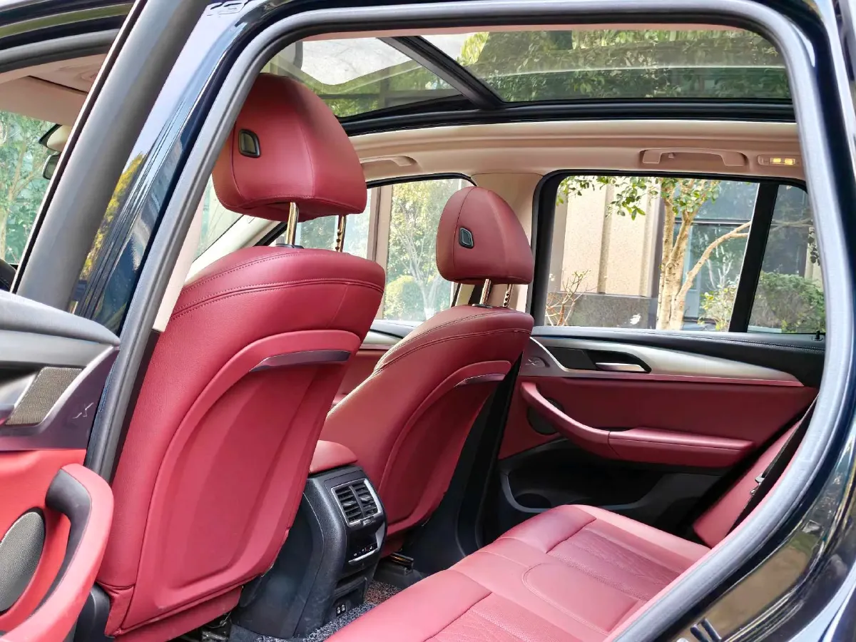 2022 BMW iX3 BEV 80KWH,autocango,china used car exporter,china ev exporter,chinese used car exporter,chinese used ev exporter