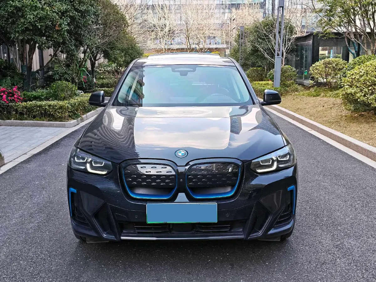 2022 BMW iX3 BEV 80KWH,autocango,china used car exporter,china ev exporter,chinese used car exporter,chinese used ev exporter
