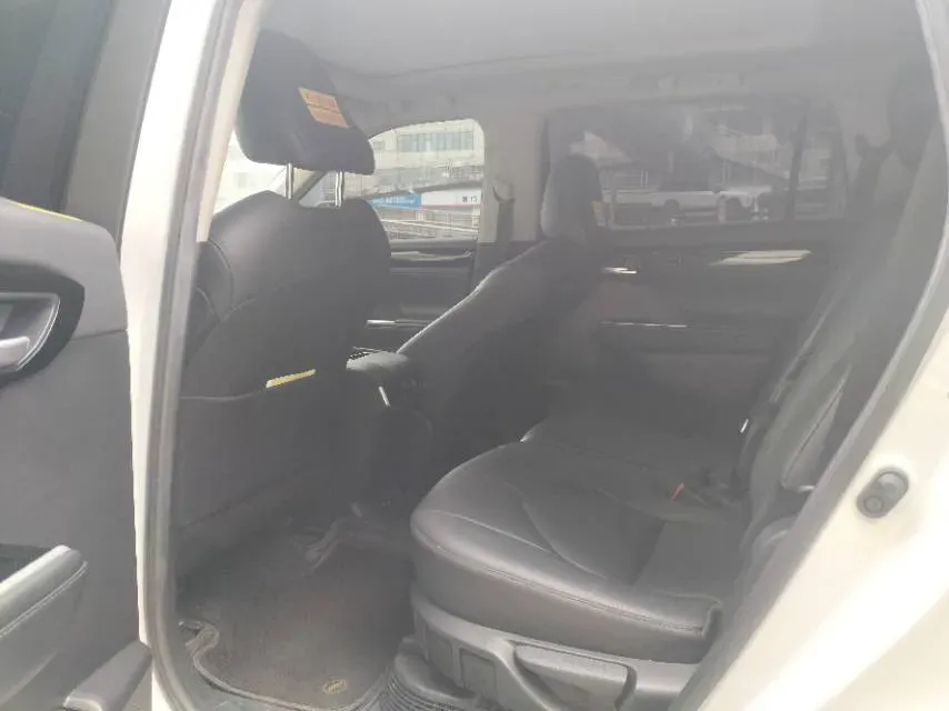 2023 Toyota Highlander 2.5L 189HP L4 E-CVT Hybrid,autocango,china used car exporter,china ev exporter,chinese used car exporter,chinese used ev exporter