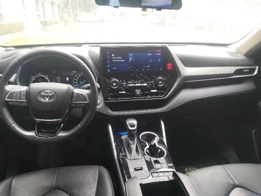 2023 Toyota Highlander 2.5L 189HP L4 E-CVT Hybrid,autocango,china used car exporter,china ev exporter,chinese used car exporter,chinese used ev exporter