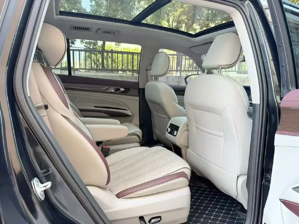 2021 Ford Equator 2.0T 224HP L4 6DCT,autocango,china used car exporter,china ev exporter,chinese used car exporter,chinese used ev exporter