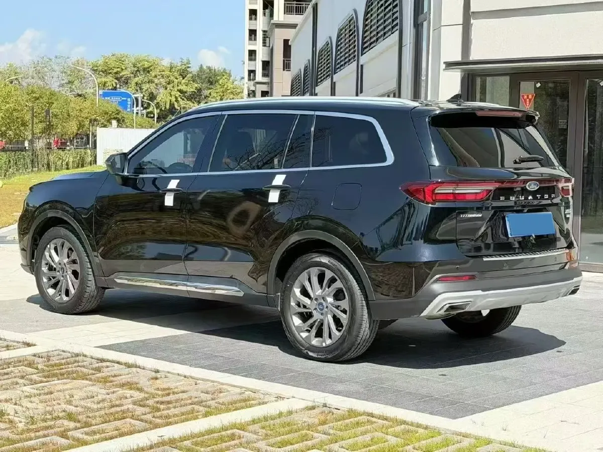 2021 Ford Equator 2.0T 224HP L4 6DCT,autocango,china used car exporter,china ev exporter,chinese used car exporter,chinese used ev exporter