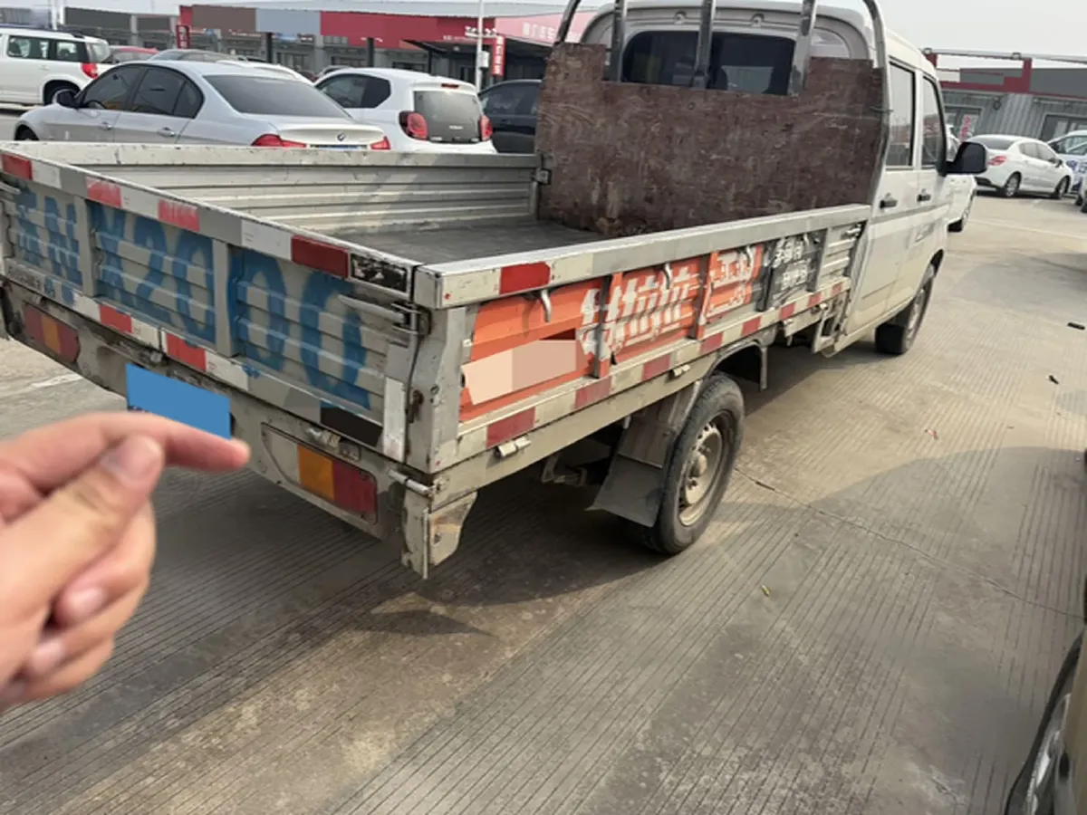 2021 WuLing RongGuang New Truck 1.5L 99HP L4 5MT,autocango,china used car exporter,china ev exporter,chinese used car exporter,chinese used ev exporter