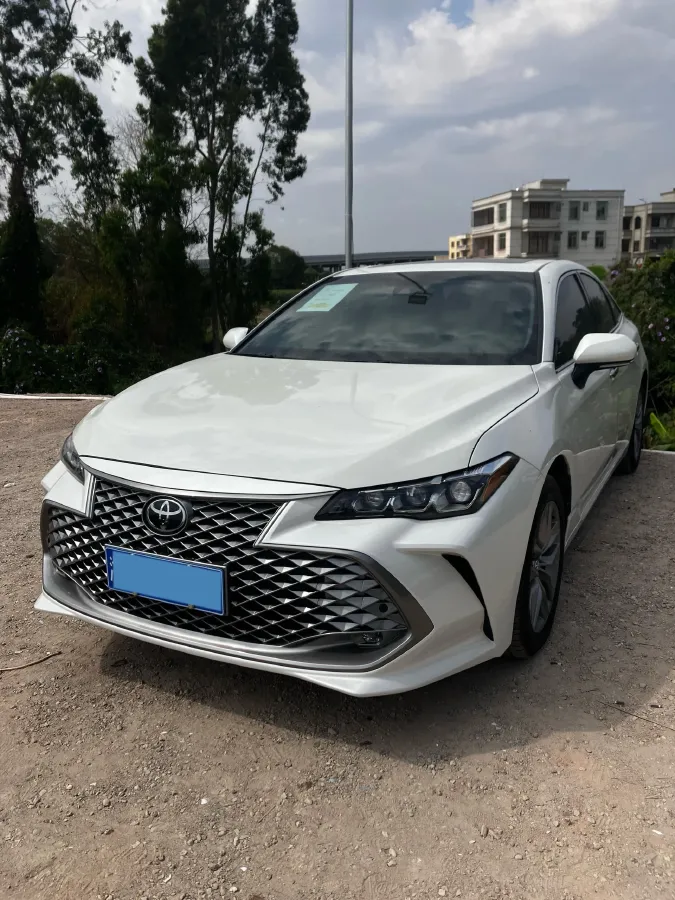 2021 Toyota Avalon 2.5L 209HP L4 8AT,autocango,china used car exporter,china ev exporter,chinese used car exporter,chinese used ev exporter