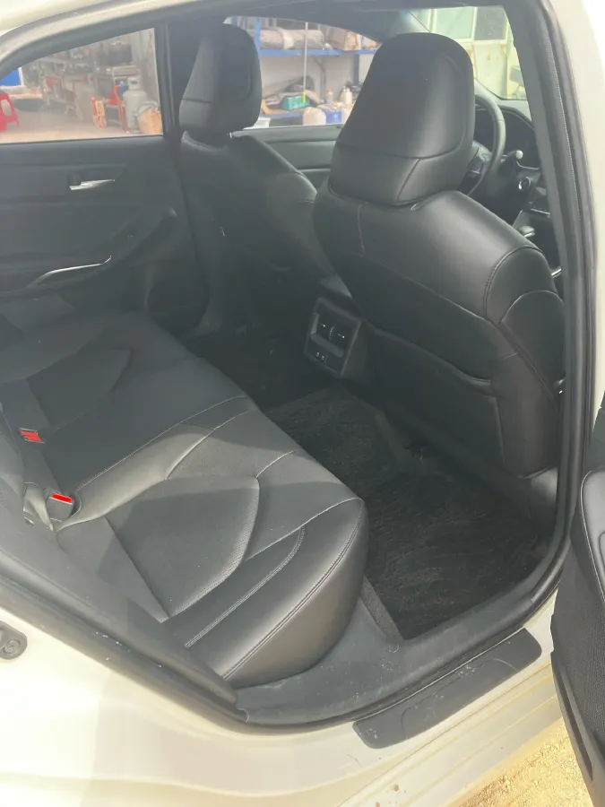 2021 Toyota Avalon 2.5L 209HP L4 8AT,autocango,china used car exporter,china ev exporter,chinese used car exporter,chinese used ev exporter