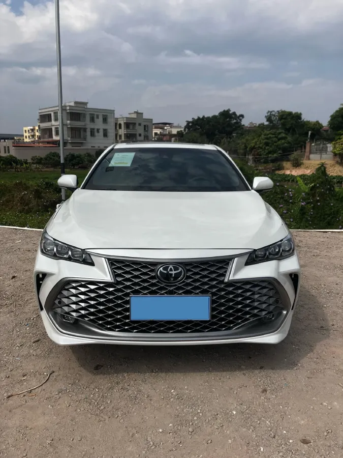 2021 Toyota Avalon 2.5L 209HP L4 8AT,autocango,china used car exporter,china ev exporter,chinese used car exporter,chinese used ev exporter